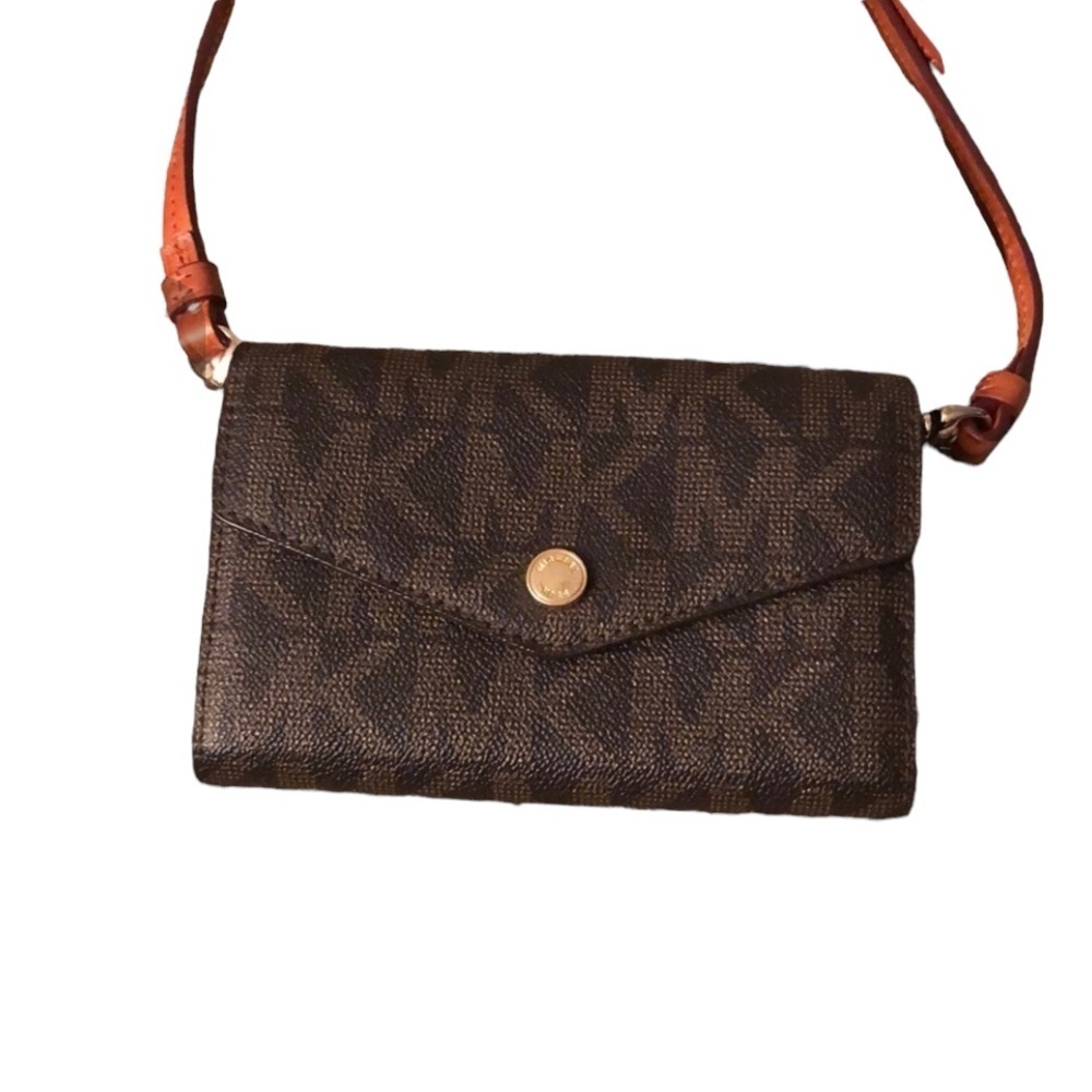 Micheal Kors brown monogrammed wallet phone case wristlet crossbody